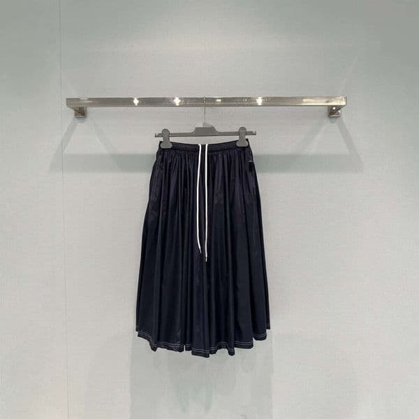 Designer Fashion Women's Clothing Brand 2026 New Navy Blue Nylon Skirt 311f