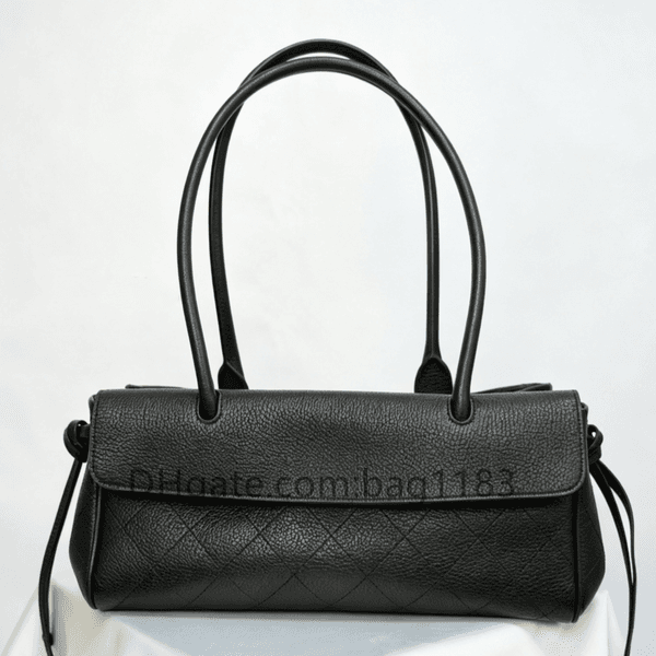 10A French style stick bag high-quality hand-held leather bag 26S designer bag fashionable large capacity shoulder bag shopping bag 99562