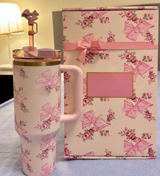 US Warehouse 40oz Tumblers Cups Lunch Bag All Day Julienne Mini Cooler Bag Boxes With Bow Cap Limited Mug Gift Wicked Green Water Bottle