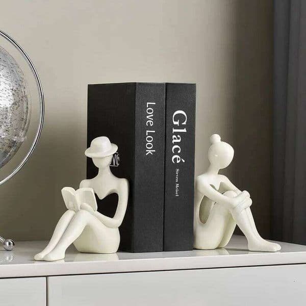 Resin Abstract Reading Woman Thinker Statue Ornaments Creative Art Design Home Office Bookshelf Decoration 26W05011