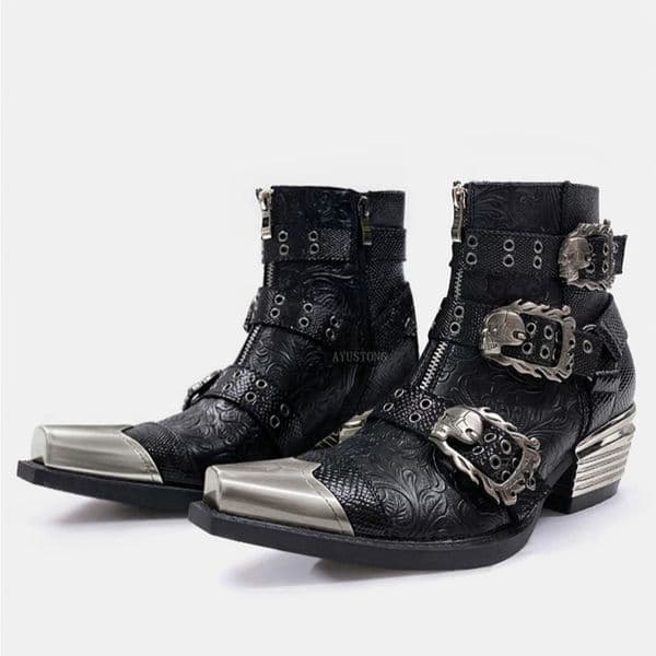 Dark Gothic Metal Pointed Ankle Boots Unisex Retro Punk Chelsea Boots Black Skull Elevated Western Boots P30D50