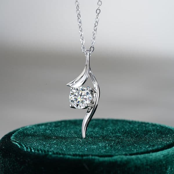 s925 sterling silver pendant with moissanite, pendant necklace women's fashion classic necklace, exclusive for live streaming