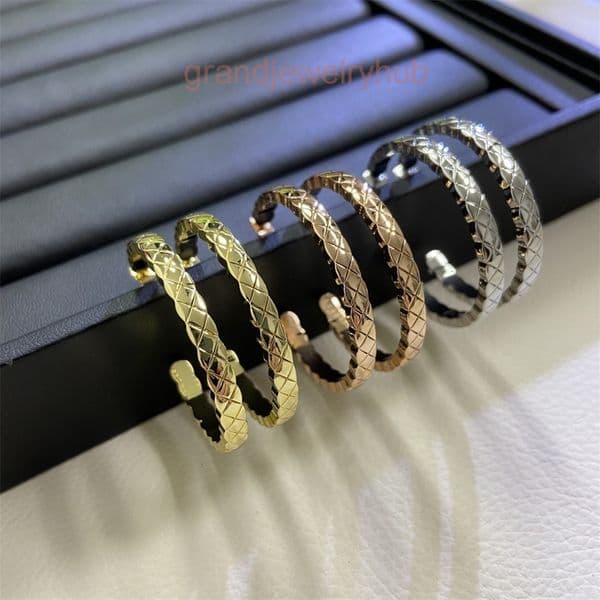designer earrings cc earrings Diamond-free diamond grid pattern earrings fashionable stud earrings channels jewelry