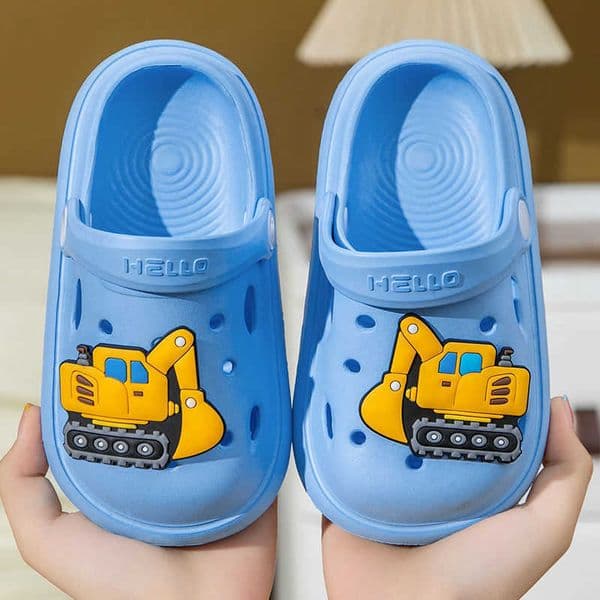 Anti-collision toe cap childrens summer sandals for boys toddlers and babies home sandals indoor and outdoor clogs for boysL260511