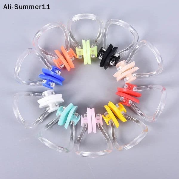 R1110pcslot High Quality Soft Silicone Swimming Nose Clip Comfortable Diving Surfing Swim Clips For Adults Children 260512