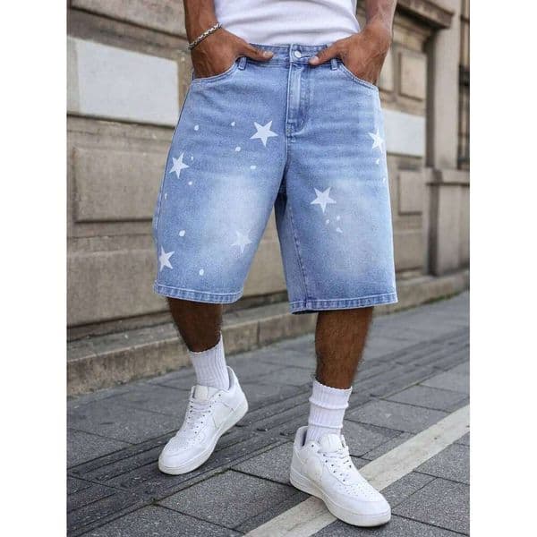 Men's blue denim shorts for spring summer, with stars printed on the legs, are stylish and simple to match. 26L0512