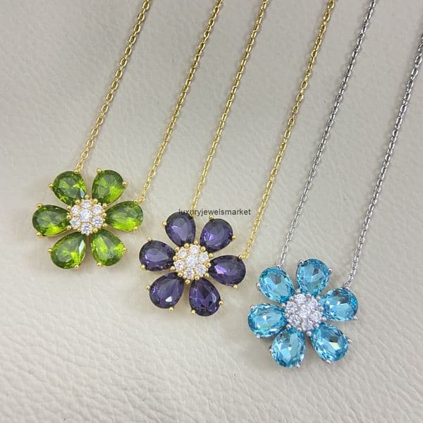 Van cleeff Four-Leaf Clover Flower Necklace for Women Light Luxury Niche Imitation Crystal Colorful Zircon Pendant Clavicle Chain