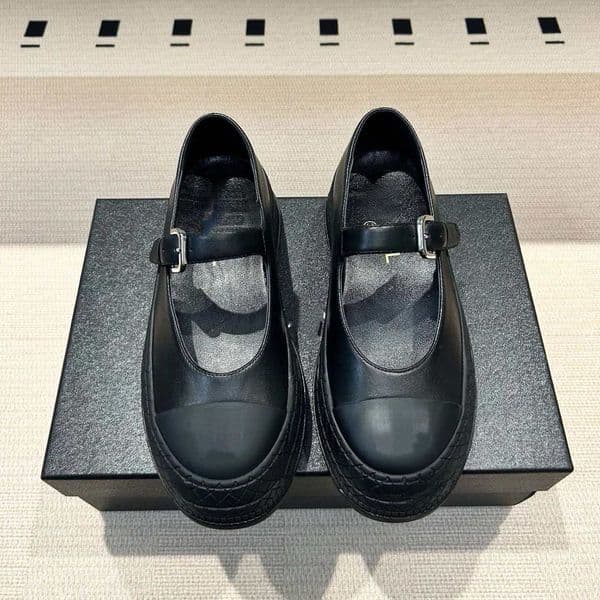 Designer s new sponge cake thick sole height increasing small leather shoes fashionable Mary fashion Jane shoes princess shoes women s casual shoes