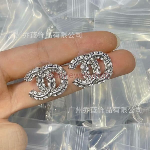 cc earrings for women Square diamond stud earrings for women diamond-studded design earrings for women channels earrings