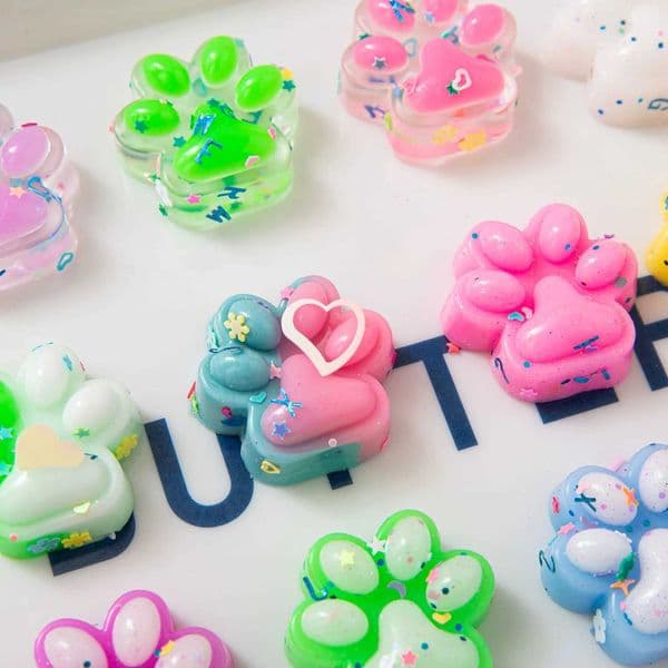 1 Pcs Cute Cat Paw Squishy Toys Random Color Mini Cat Claw Squeeze Stress Balls Fidget Toys for Kids Adults H260512