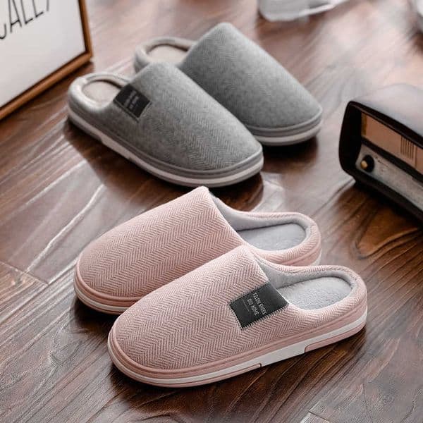 Plus Size Cotton Slippers for Men and Couples Home Cotton Shoes Non-Slip Warm Slippers for Autumn and Winter Indoor Plush Slippers for WinterL260511
