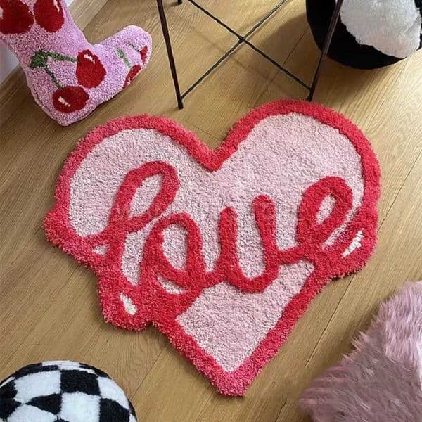 Cute Love Heart Tufted Rug Aesthetic Soft Fluffy Shaggy Carpet Non-Slip Water Absorbent Mat for Living Room Bedroom T260512
