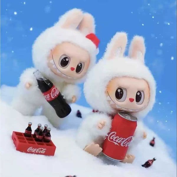 Labubu blind box Coca-Cola vinyl Labubu third generation figure heart-warming macaron pendant plush toy L260512UI3F