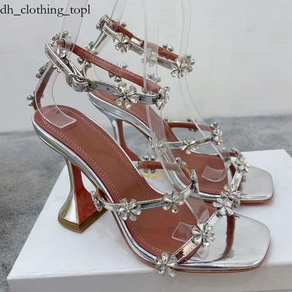 Amina muadii Fashion Luxury High Heels Women Mules Big amina muadii Size Flat Slippers Designer Sandals Leather Slingback Shoes Fold Decoration Party Shoes 823