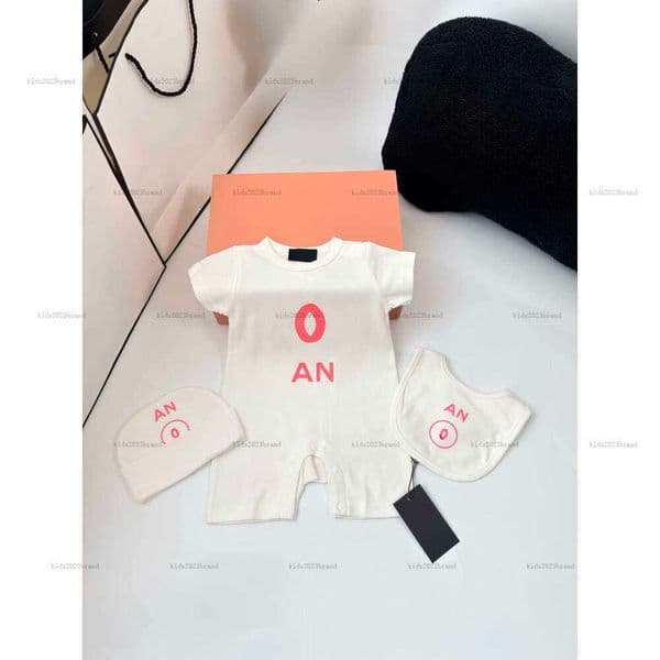 New newborn bodysuit Autumn toddler romper designer Baby clothing Short-sleeved infant jumpsuits hat And bib A128X04N092