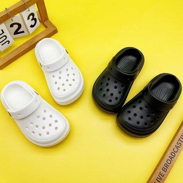 New Boys and Girls Slippers Barefoot Shoes Clogs Soft-Soled Non-Slip Closed-Toe Sandals 2310 L260512QYZQ