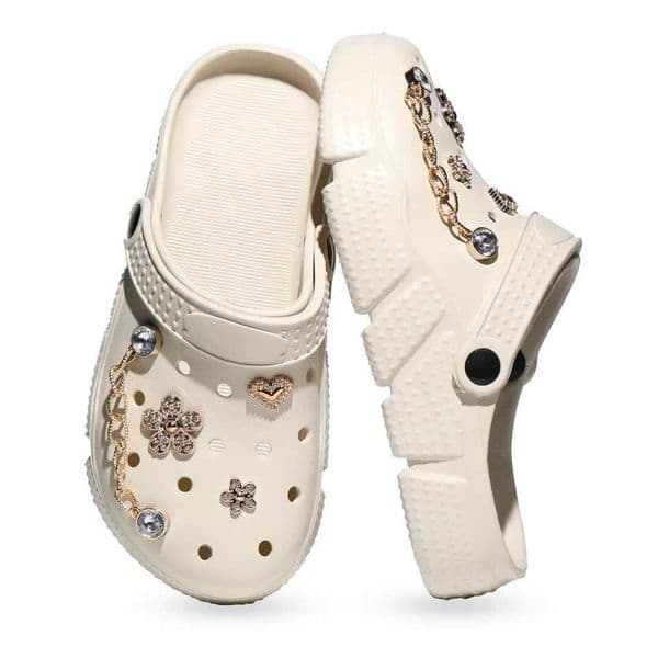 Womens stylish flower chain clogs casual hollow garden shoes comfortable slip-on beach slippers 888 L260512Q2EM