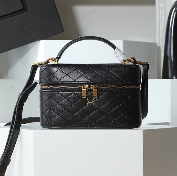 High quality designer bag casual makeup bag women's leather beauty storage bag women's toiletries bag daily necessities bag multi style crossbody bag 009