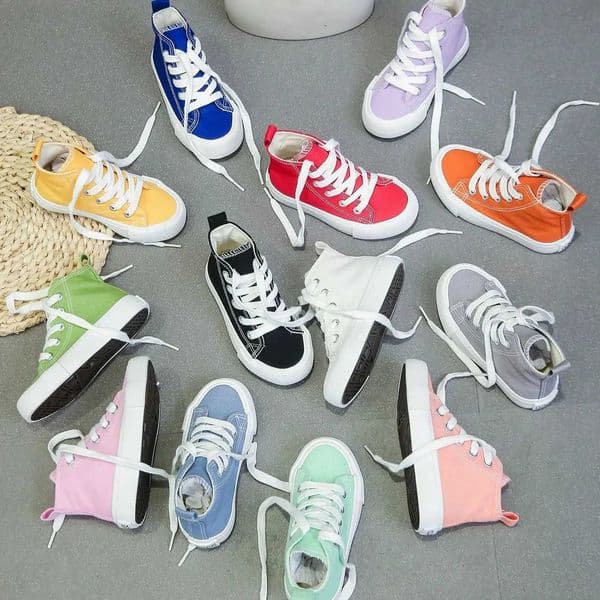 8009 Solid color trendy childrens canvas shoes boys and girls board shoes fashionable and breathable childrens shoes softL260514OCYK