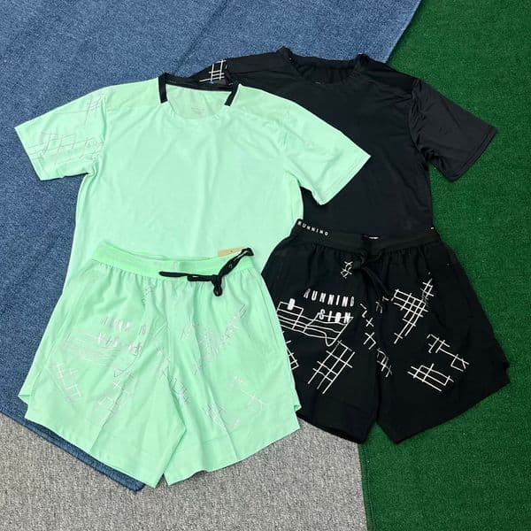 Mens designer T-shirt shorts training tracksuit suit summer sport tee top two-piece set track t shirt tech short gym breathable quick-dry fitness shorts running tshirt