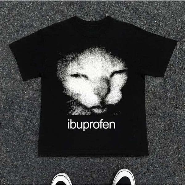 2025 Vintage Funny Ibuprofen Cat Meme Graphic T Shirt Men Women Humor Fashion Y2k Tops Tee Oversized Casual Streetwear T-shirts 26L0514