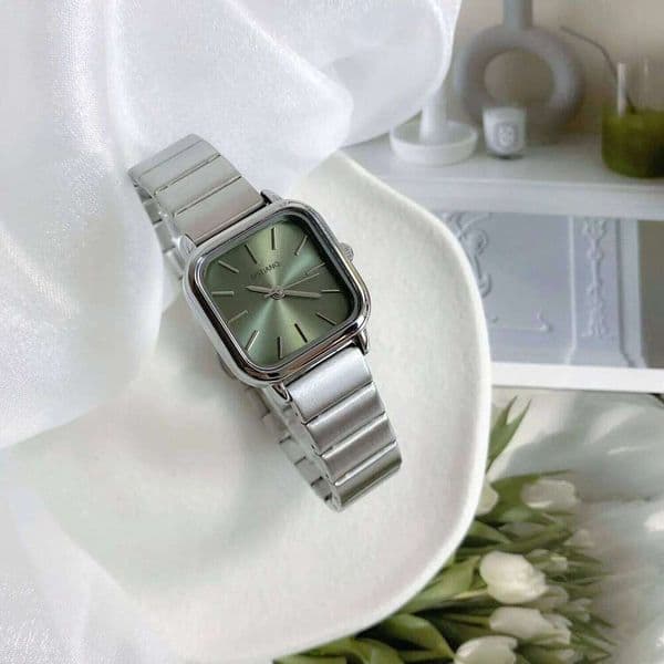 Women Watch Top Brand Fashion Steel Belt Quartz Wristwatch Montre Femme Beautiful Gifts Luxury Ladies Watches J260513