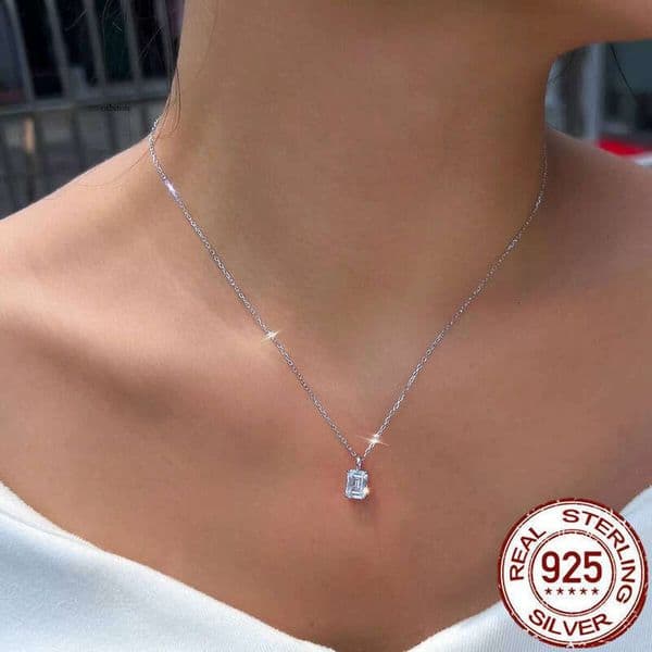 Brilliant hip-hop moissanite Long Stick Bread Cut Pendant Necklace for Women Daily Fashion moissanite Genuine Sterling Sier Jewelry