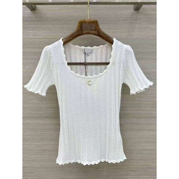 Designer Women's T-shirts Spring/Summer New Arrival: Vintage Chic Intricately Crafted Three-Dimensional Texture Collarbone-Revealing Small Square Neck