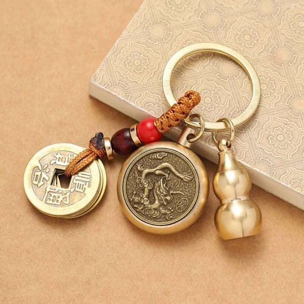 12 Chinese Zodiacs Rotating Keychain Copper Gourd Five Emperor Coins 3-piece Key Pendant 26Y0514