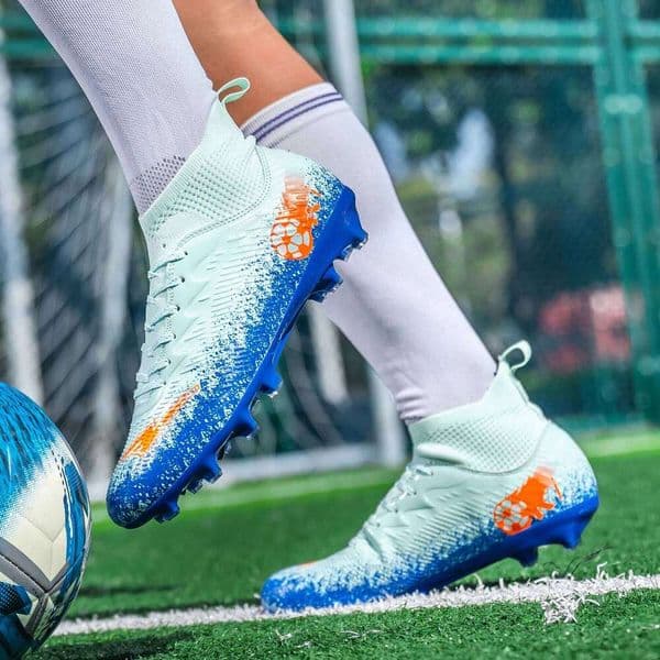 Men Football Boots Non-Slip High-quality Soccer Shoes Grass Cleats High-top Futsal Sneakers Match for Training Competition 26L0515