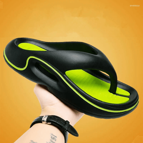 Sandals 2026 Summer Slippers Men Flip Flops Thick Soled EVA Soft Slides For Non-Slip Fashion Outdoor Beach Shoes