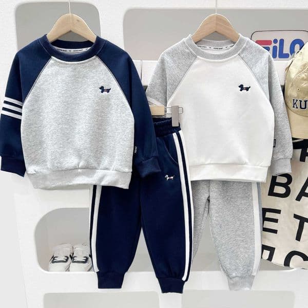 Boys Autumn Sweatshirt Set 2025 New Spring and Autumn Style Childrens Clothing for Kids and Older Children Tops Autumn Trend L260515FR1Y