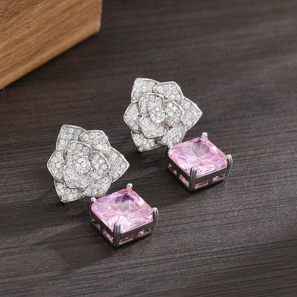 Elegant exquisite full-diamond super fairy sugar cube with S925 silver pins, rose and camellia stud earrings