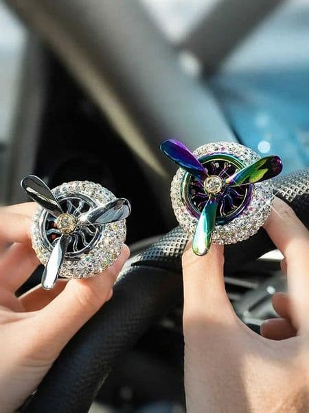 1Pc Luxury Rhinestone Decor Rotating Fan Car Air Freshener Clip An Ideal Choice for Female Drivers Car Interior Decoration T260514