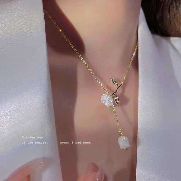 Simple GRA cute handmade camellia necklace, French vintage style, niche light luxury 18k with tassel and water 14k drop design, clavicle chain