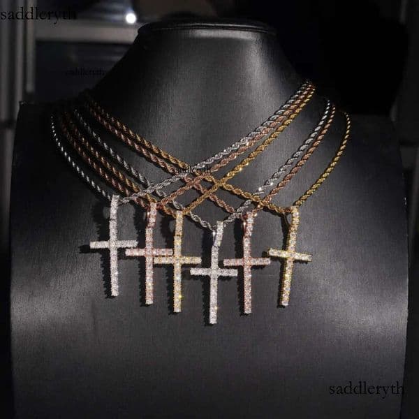 RTS Fine Hip Hop Iced Out 3MM Round Cut Sier VVS Moissanite Jewelry Cross Pendant