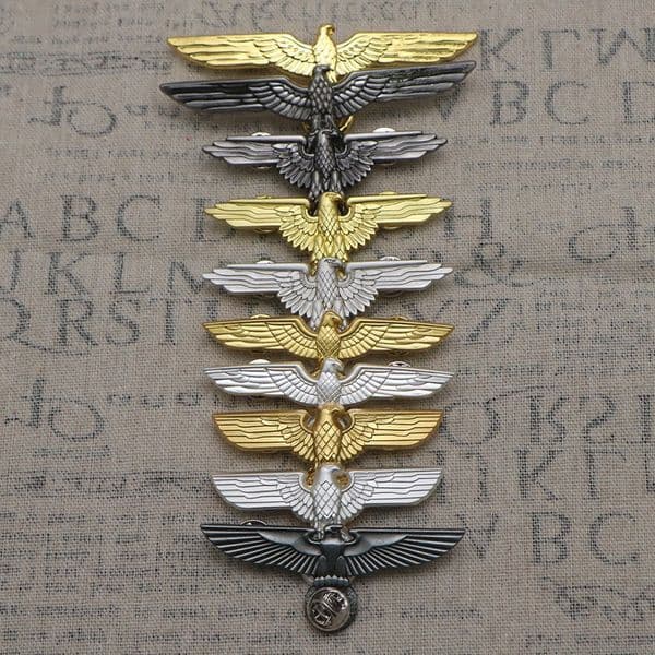 Engraved 3D Metal Airline Promotional Badge Gold Black Nickle Custom Metal aviator wings Pin Badge Eagle Wing Shape Enamel Pins