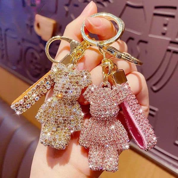 Cute Rhinestones Tassel Bear Keychain Couple Keychain Girl Decoration Small Pendant Car Key Ring Student Bag Pendant L260518NGTY