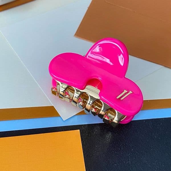 Designer High Quality Clamps HairJewelry Shark Back Head Clips Women's Metal Luxury Designer Hairpin for Women's Casual Daily Outfit Gift Jewelry Gift