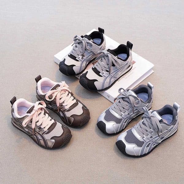 2026 New Childrens Shoes Sneakers Boys Soft Sole Comfortable Sports Casual Shoes Girls Fashion Bright Girls Board ShoesL260518