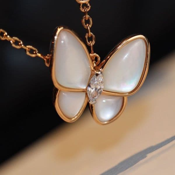vanly cleeg Necklace Clover Butterfly Natural jade butterfly necklace thick version