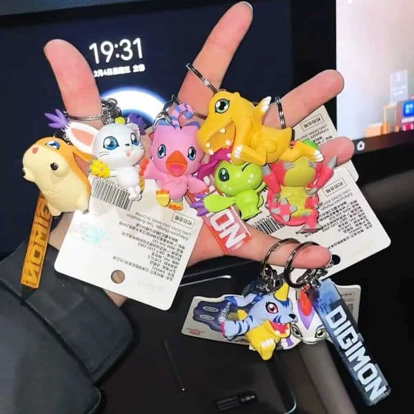Anime Genuine Digimon Keychain Agumon Gabumon Q-Version Limited Figure Model Toy Backpack Pendant Decor Collection For Fans Gift L260518ULZV