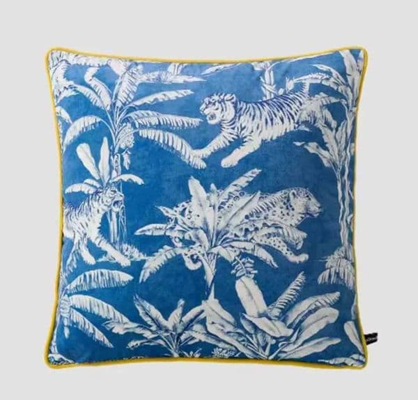 Luxury Designer Decor Gorgeous Home Cushion Cover Oriental Mystical Animals Print Ancient Style Decorative Case Luxury Coussin 50X50cm Tiger 021