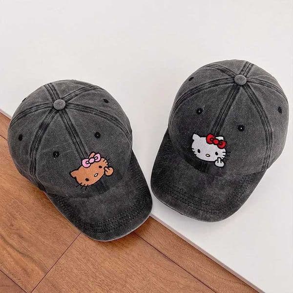 Cute Hello Kitty Cartoon Embroidered Denim Baseball Cap with Curved Brim and Duckbill Cap for Women Face Enhancement Accessories L260519VOQ9