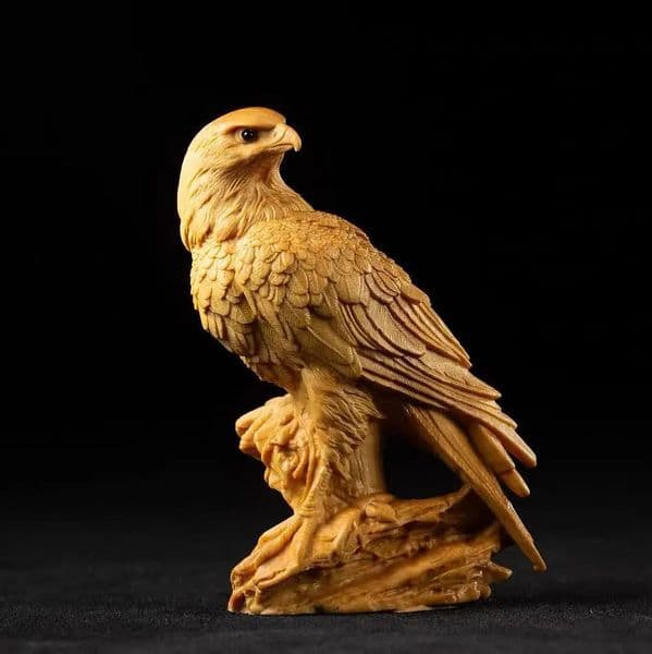 Handmade boxwood eagle figurine wooden animal statue Desktop Sculpture Ornament home decor Christmas Gift 260520