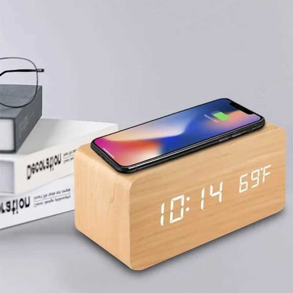 Wooden Digital Alarm Clock with Wireless Charging LED Clock with Time Date Temperature Desk Clocks for Office Bedside Clock C260520
