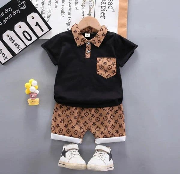 Summer Kids Clothing Sets New Designer Kids Outfits Baby Boys Clothes Set Printed Turn-down Collar T-Shirts Tops+ Shorts 2PCS/Suit Infant Designer Clothes Sets