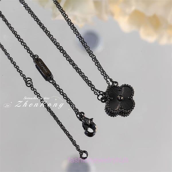 designer bracelet vanly cleafs bracelet Laser black floral four-leaf clover bracelet black flower necklace for women