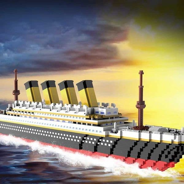 Micro Diamond Small Particle Titanic Building Block berg Scene Desktop Model Boy and Girl Puzzle Assembly ToyJ260520
