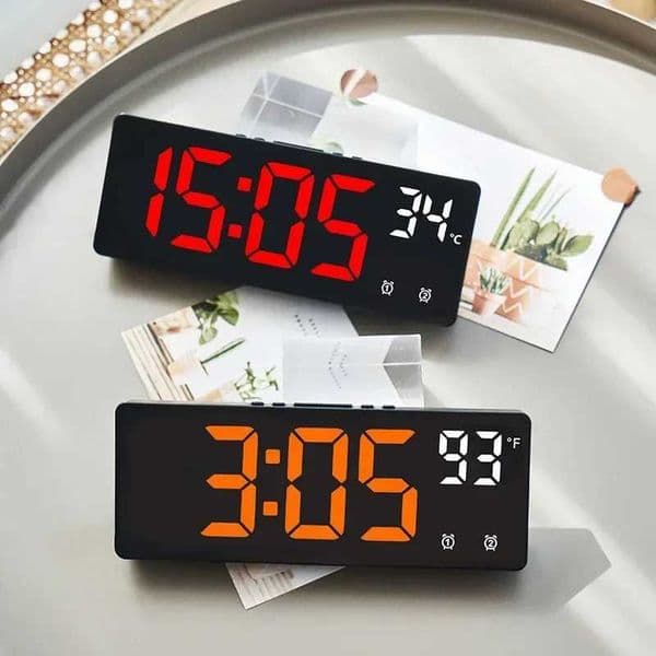 Voice Control Digital Alarm Clock Temperature Dual Alarm Snooze Desktop Table Clock Night Mode 12/24H LED Clock Watch Desk Clock C2605201